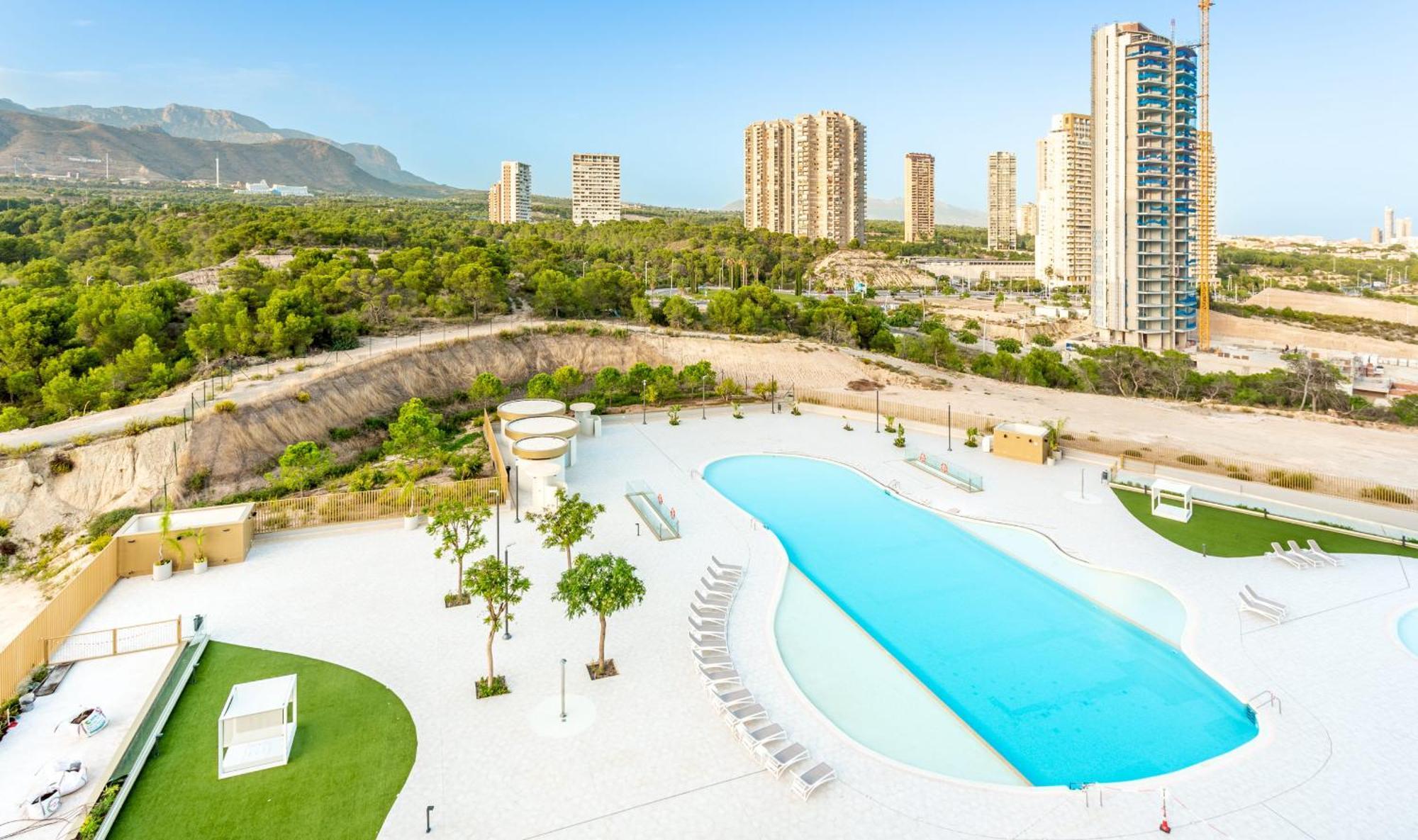 Intempo By Holuxe - 154 - 15Th Floor Apartman Benidorm Kültér fotó
